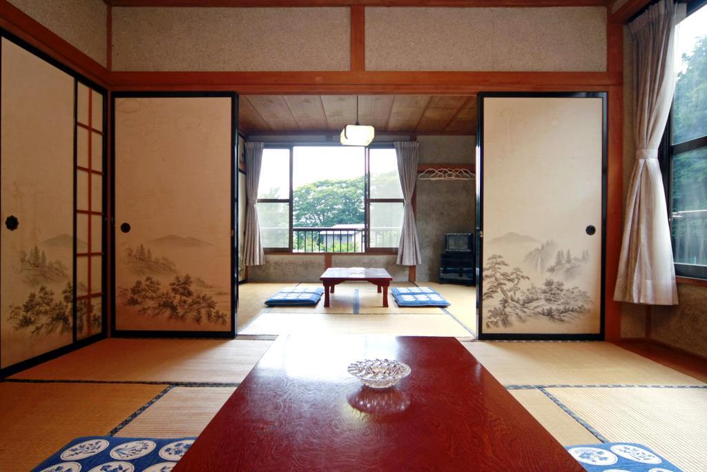 Takanesou Yamanakako Bagian luar foto